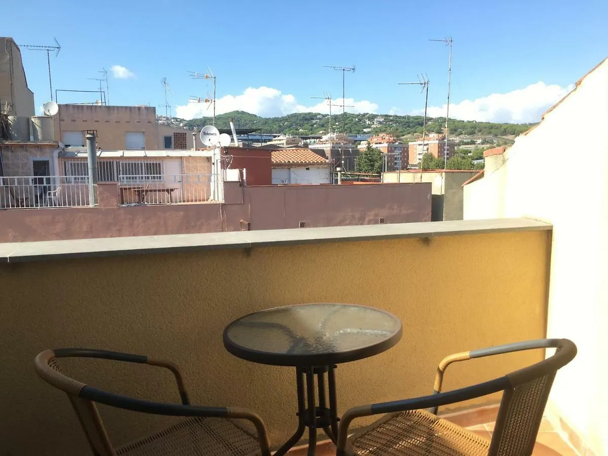 Alojamiento Mataro Parc Hotel 0*,